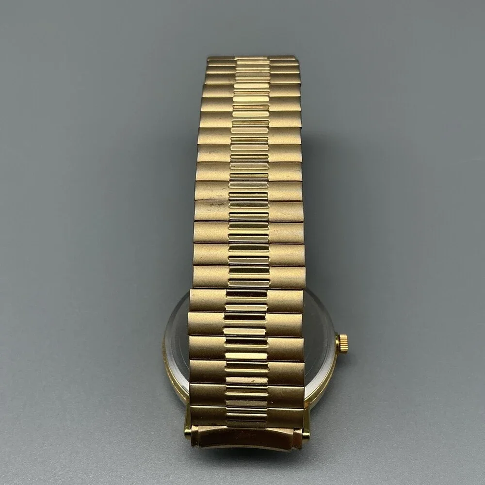 Vintage Timex Easy Reader Indiglo Mens Watch 34mm Gold Tone Stretch New Battery